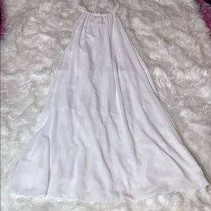 White Flowy Chiffon Maternity Dress for photos